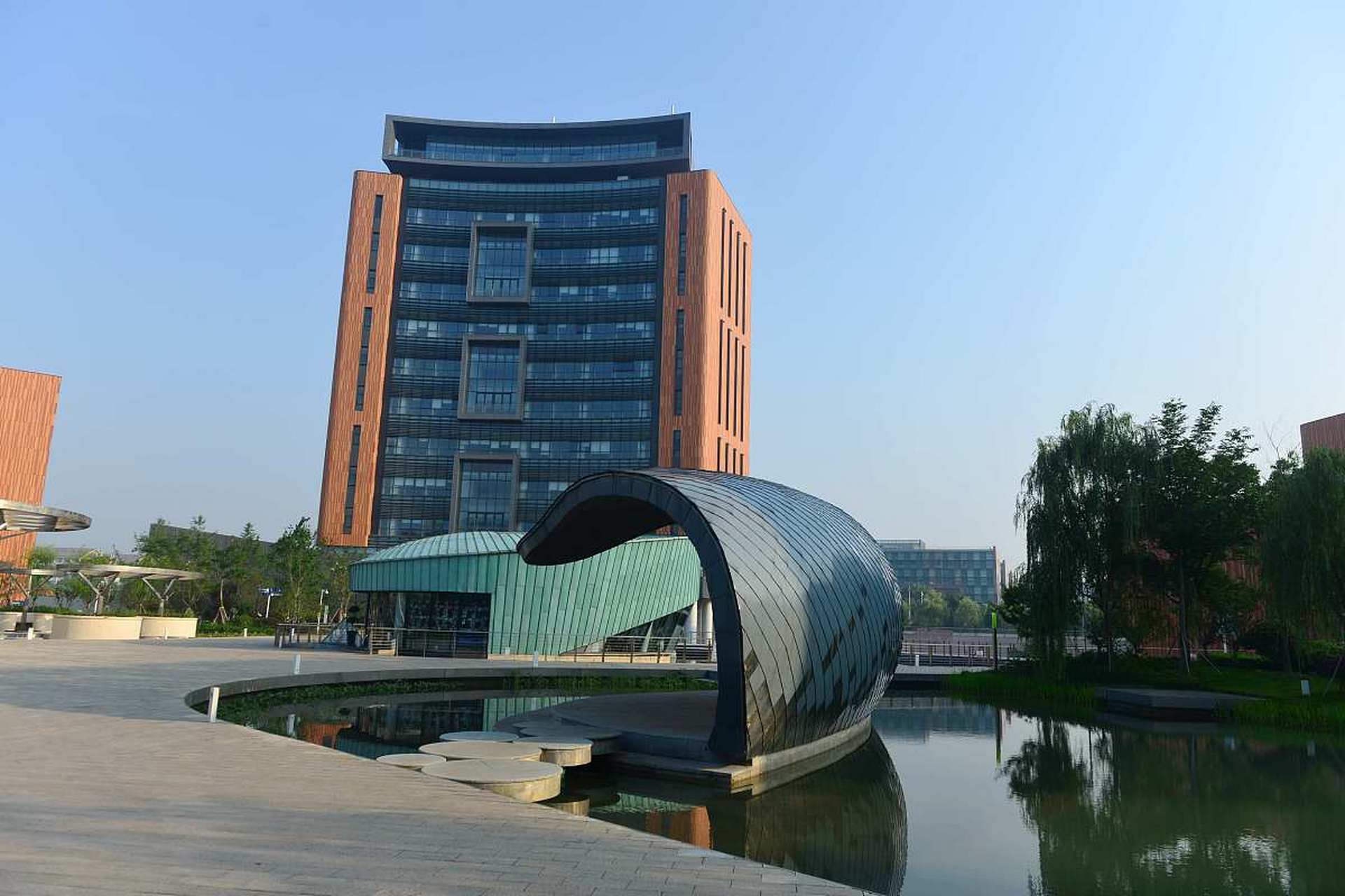 浙江工业大学是211吗